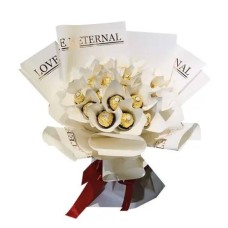 16 Ferrero Rocher in Hand Bouquet