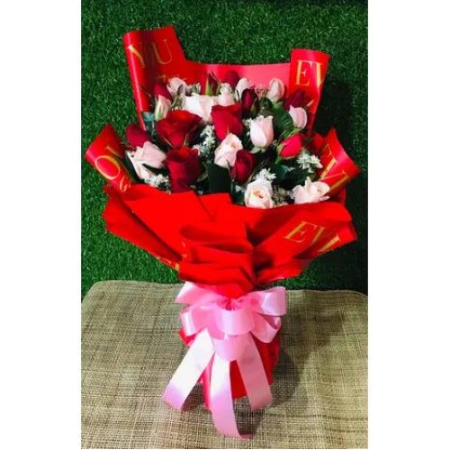 24 Red & Pink Color Roses Bouquet
