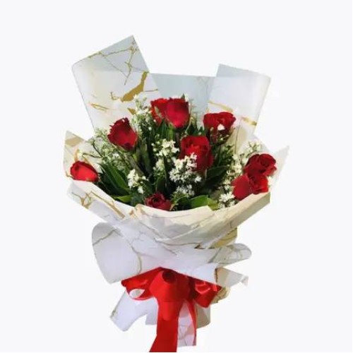 8pcs Red Roses in Bouquet