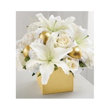 4 Roses, 3 Asiatic lilies and 10 miniature carnations#28