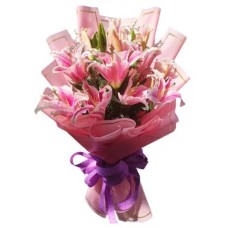 3 Stem pink Lilies in Bouquet
