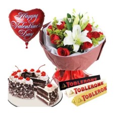 Red Rose,Balloon & Cake W/Chocolate