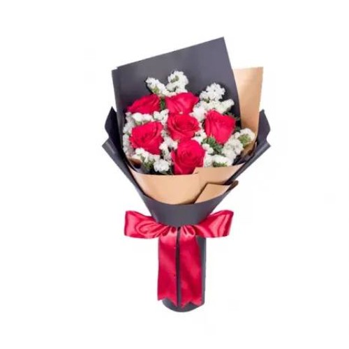 6 Red Roses in a Bouquet