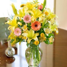 Sunrise (Bouquet Of Mixed Flowersus)