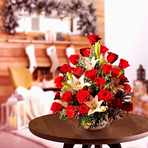 Lovely Holidays (6 Roses + 2 Lilies stems)
