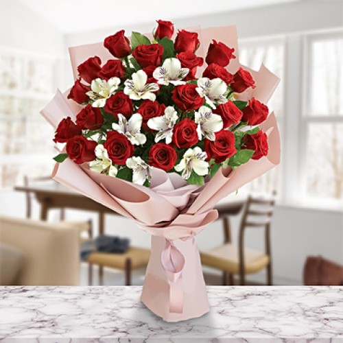 Valentine's Bouquet (Bouquet of 12 Roses and Alstroemerias)
