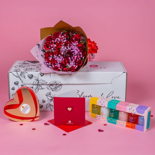 Red Heart Romance Letterbox