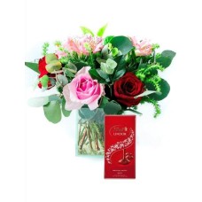 Romantic Rose + Lindt Treat