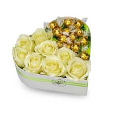 Box of flowers Apate - white chocolate (Medium)