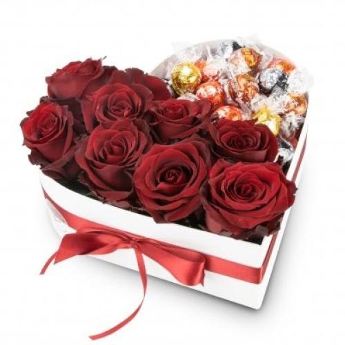 Box of flowers Astraia - mix of kinds of chocolates (Medium)