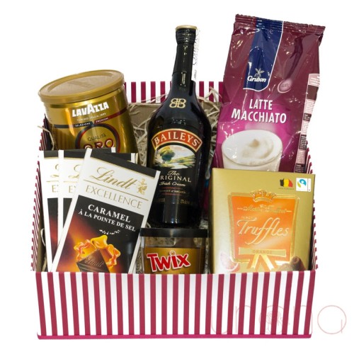 Gift Box for Gourmet Lovers