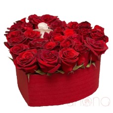 Pearl in the Heart Arrangement