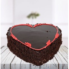 Choco Chips Heart Cake (1Kg)
