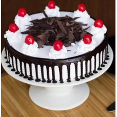 Valentine Black Forest Cake (1 Kg Black Forest Cake)