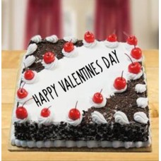 Valentine Square Black Forest Cake (1 Kg)