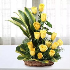 Yellow Roses Floral arrangement (Yellow Roses Floral arrangement- 18 Roses)