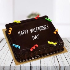 Valentine Rich Chocolate Truffle Square Cake (1 Kg)