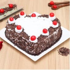 Exclusive Heart Shape Black Forest Cake (1/2 Kg cake)