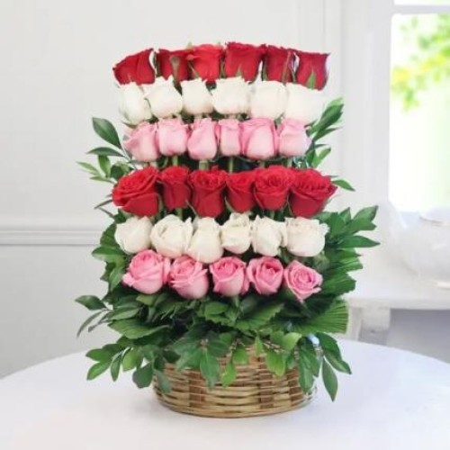 Mixed Roses Arrangement in Basket