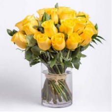 Yellow Roses Vase Large (25 Roses)