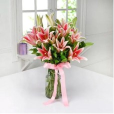 Pink Lily In Vase (6 Asiatic Lilies)