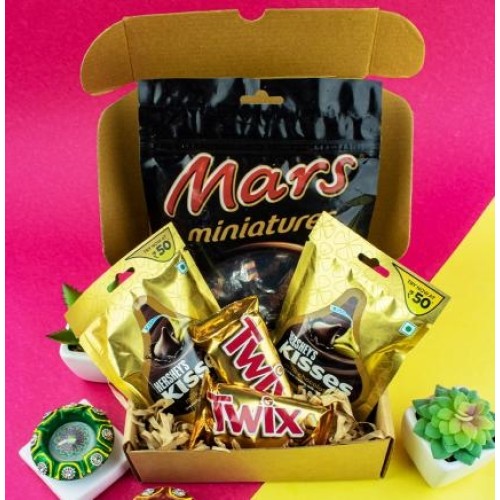 Lil combo of Chocolates