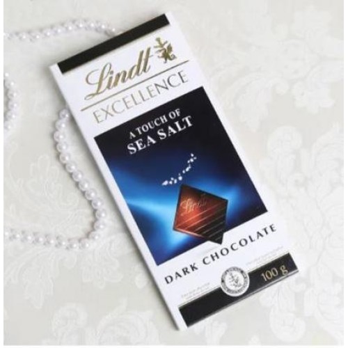 Lindt Swiss Classic Almond (2 Lindt Swiss Chocolate (100 gm each))
