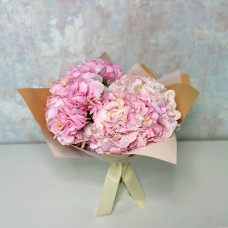 Pink Hydrangea Bouquet (Deluxe)