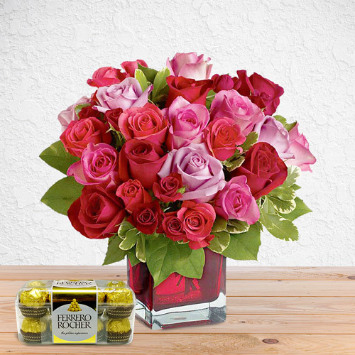 Everything'S Rosey-With Free Chocolates (Small)