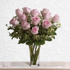 A Dozen Pink Roses (Medium)