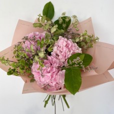 Hydrangea Garden Bouquet (Deluxe)