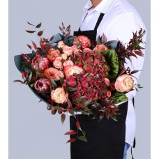 The Strawberry Bouquet