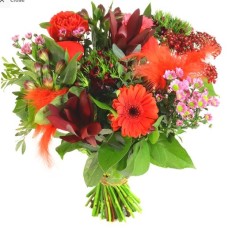 Valentine flowers pink - red (Valentine large bouquet pink red with 3 heart and 3 feather)