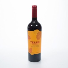 Primitivo organic red wine