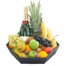 Luxury fruit basket with bottle of MoÃ«t & Chandon