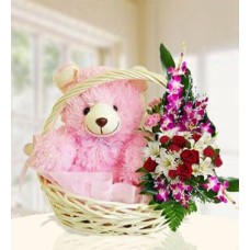 Cuddlng Teddy