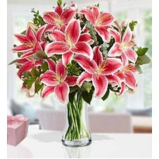Charming Pink Lilies (Classic)