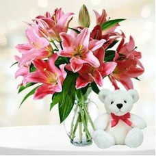 Magic Lilies With Teddy (Classic)