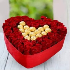 Roses & Chocolates In Box (Classic)