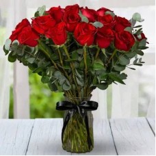 Long Stems Roses In Vase (Classic)