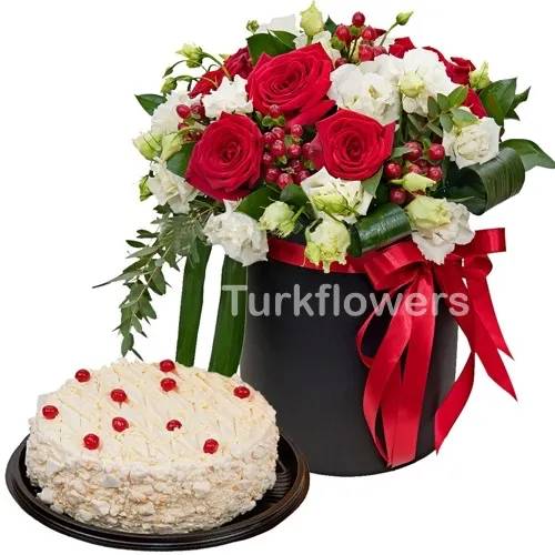 Lovestruck + cake