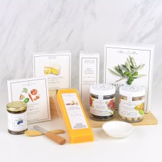 DIY Cheeseboarding Gift Box