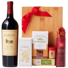 Duckhorn Napa Valley Cabernet & Cheese Board Gift Set