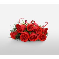 8 Red Roses bouquet