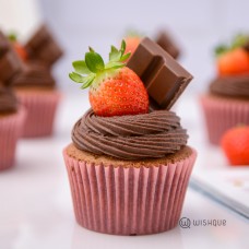 Chocoberry Milk Chocolate Cupcake (6 Pack)