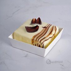 White Chocolate Fudge Bento Cake