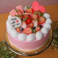Triple Chocolate Lindt Mousse Strawberry Delight For Love