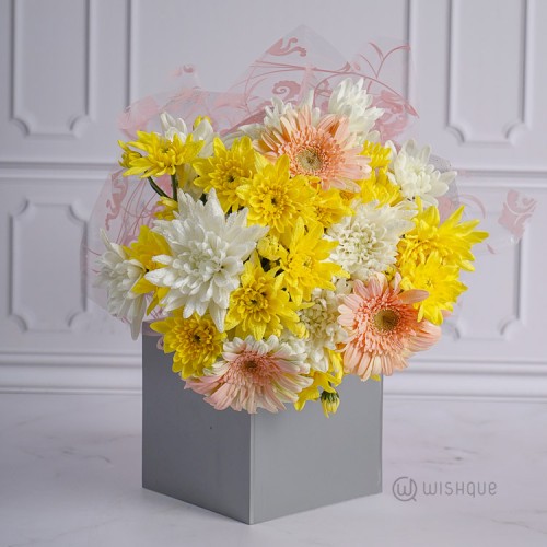 Golden Sunset Posy