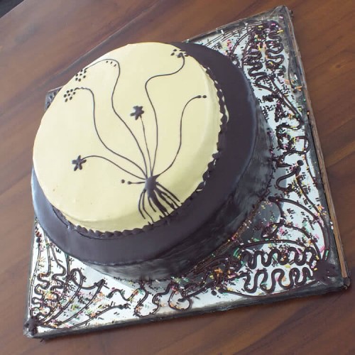 Chocolate Fondant Topped Batter Cake
