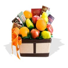 Fruit And Chocolates Gift Hamper